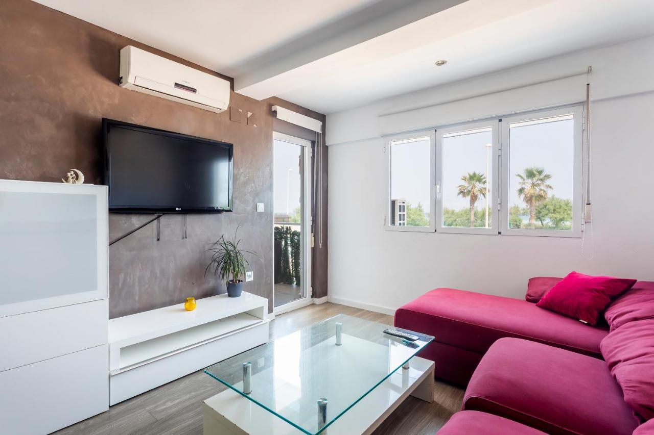 Fantastico Apartamento En Primerisima Linea Playa La Torre  المظهر الخارجي الصورة