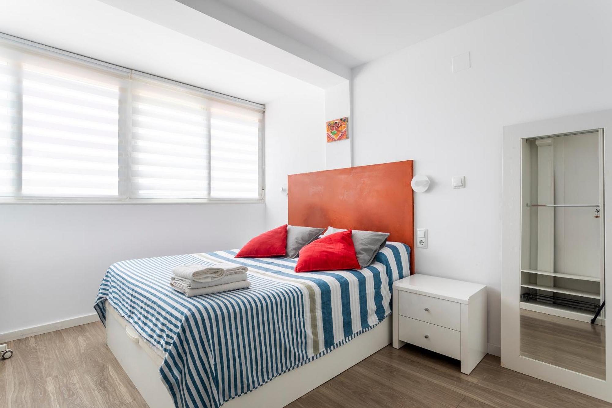 Fantastico Apartamento En Primerisima Linea Playa La Torre  المظهر الخارجي الصورة
