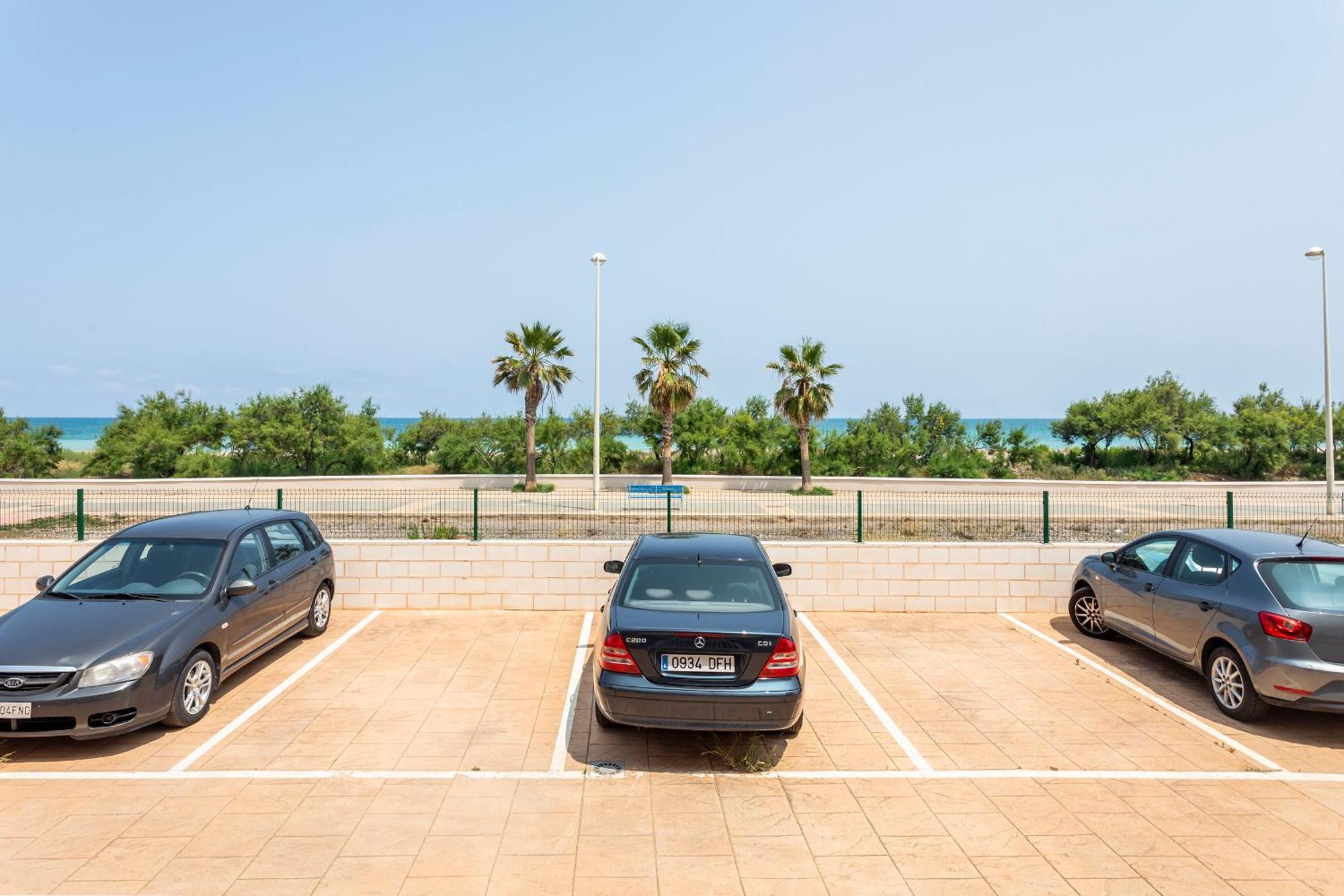 Fantastico Apartamento En Primerisima Linea Playa La Torre  المظهر الخارجي الصورة